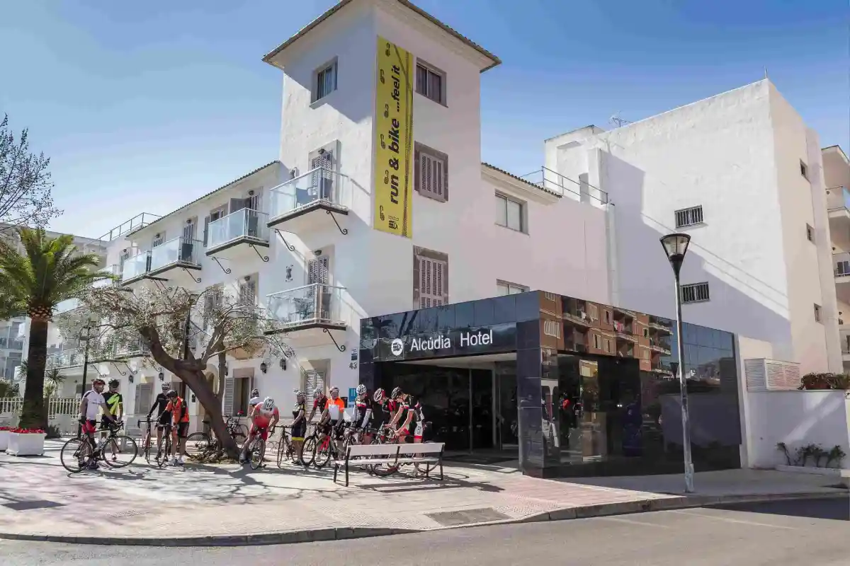 Edificio Eix Alcudia Hotel