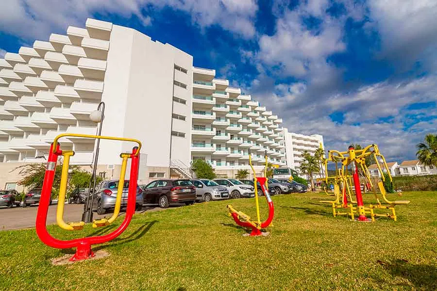 Exteriores hotel Eix Lagotel Holiday Resort