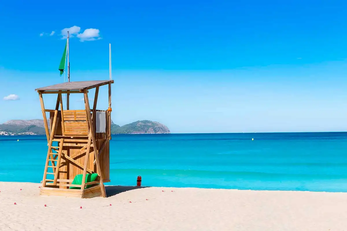 Torre playa Can Picafort Mallorca
