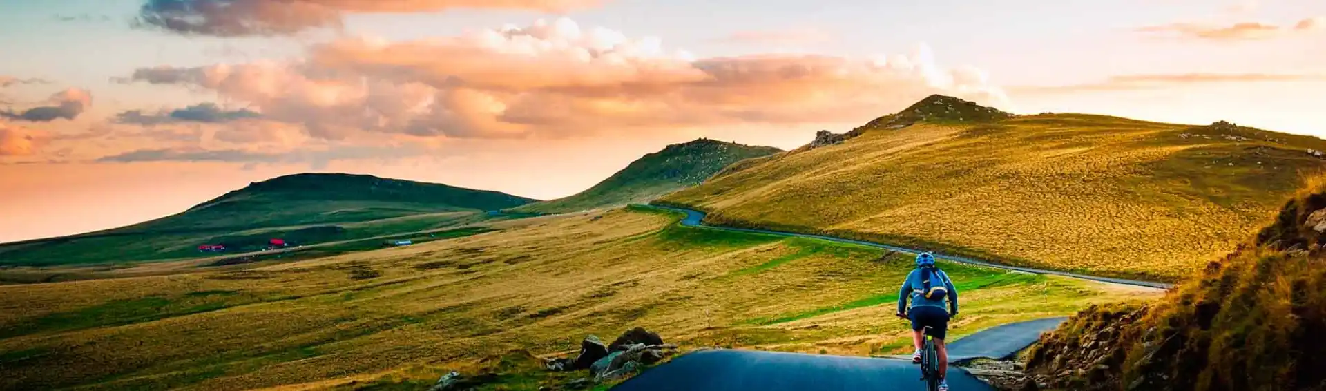 radfahrer in bahia de alcudia