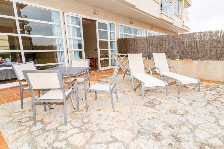 suite terrasse eix platja daurada can picafort