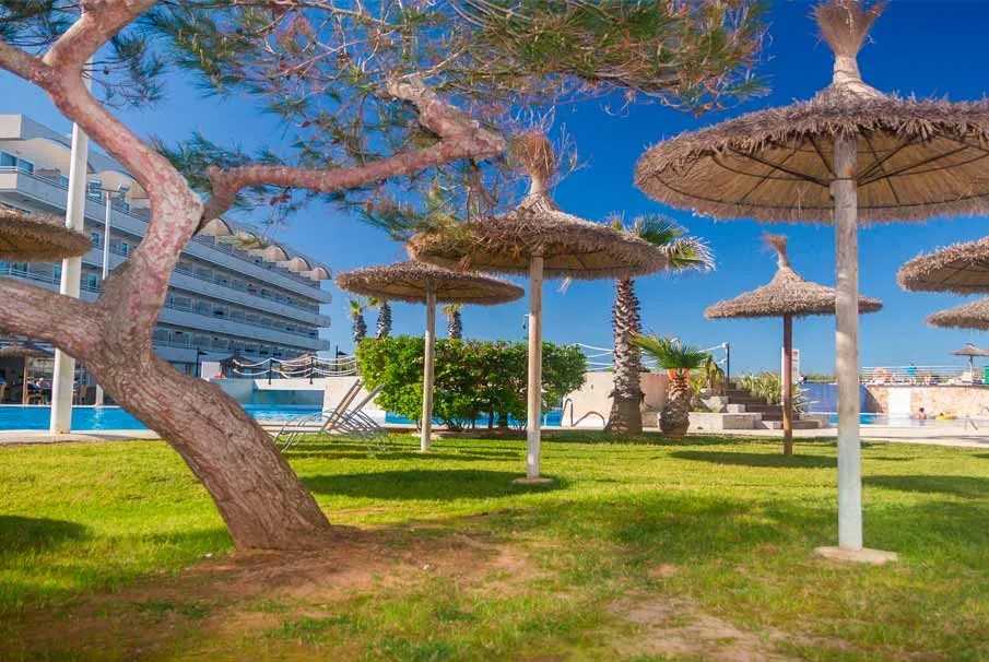 jardines eix platja daurada hotel spa