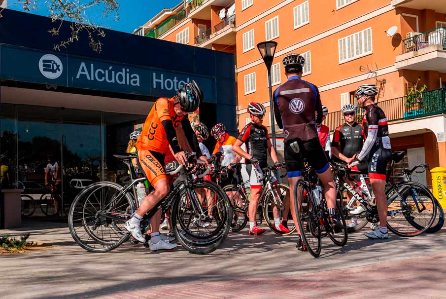 hotel for cyclists in alcudia