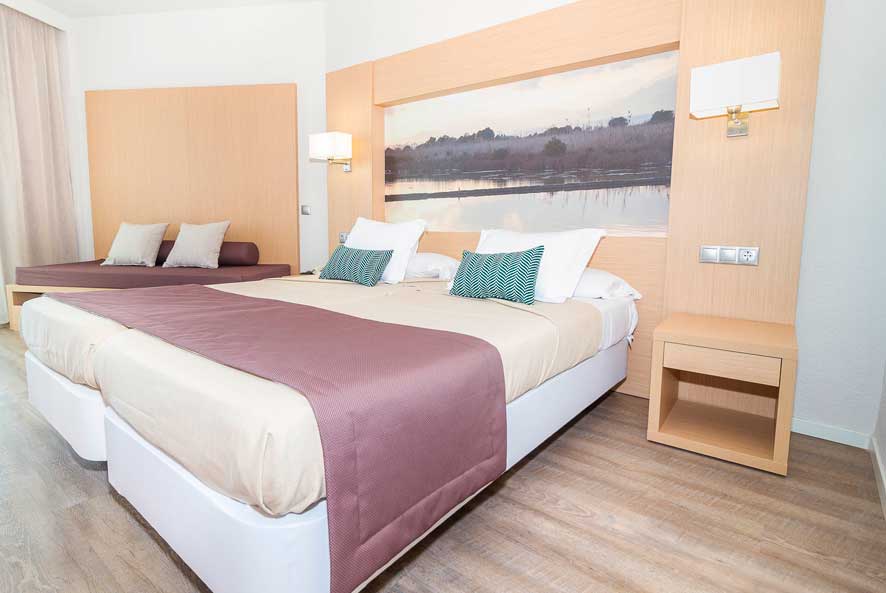 Rooms eix lagotel holiday resort playa de muro